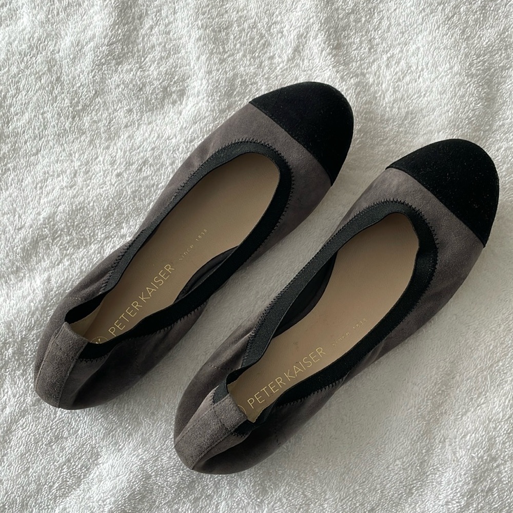 NWOT - PETER KAISER - Grey/Black Lamb Suede Ballet Flat. U.S. Size 7